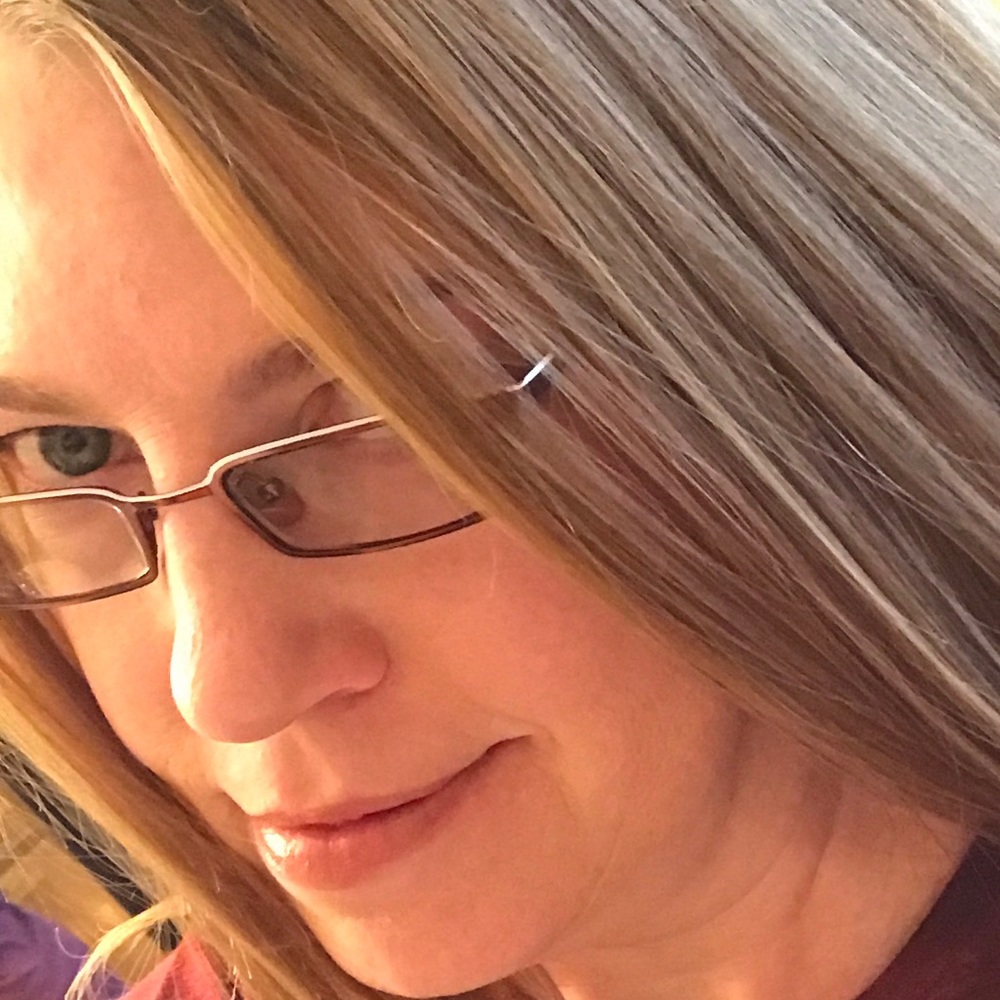 Meet your Posher, Stephanie